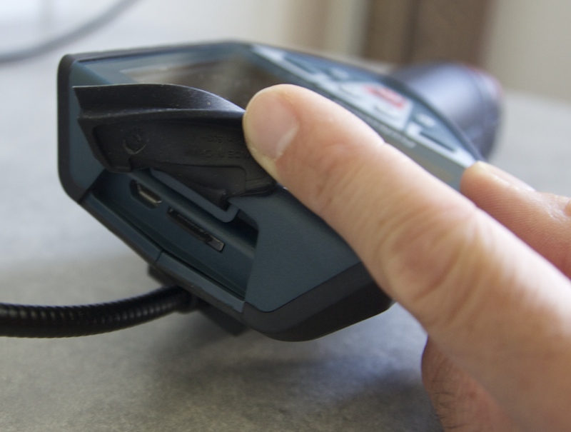 La caméra Bosch GIC 120C se connecte par USB connexion caméra GIC 120C et PC