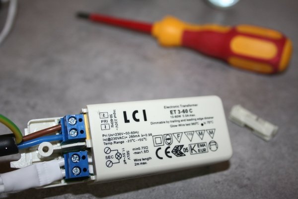 connexion-transformateur-12V-spot-secteur-2