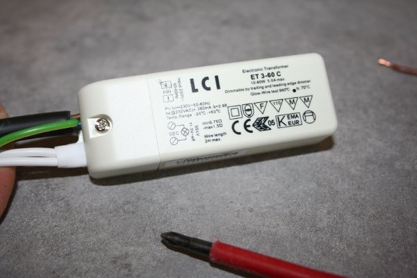 connexion-transformateur-12V-spot-secteur-4