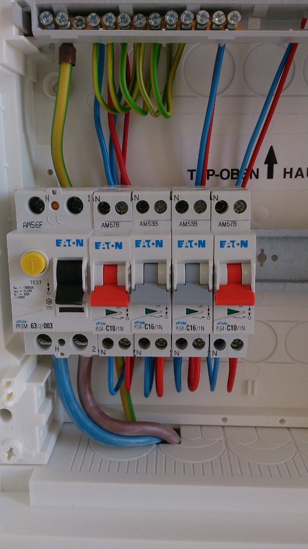 6-raccordement-bornes-terre-tableau-electrique-secondaire