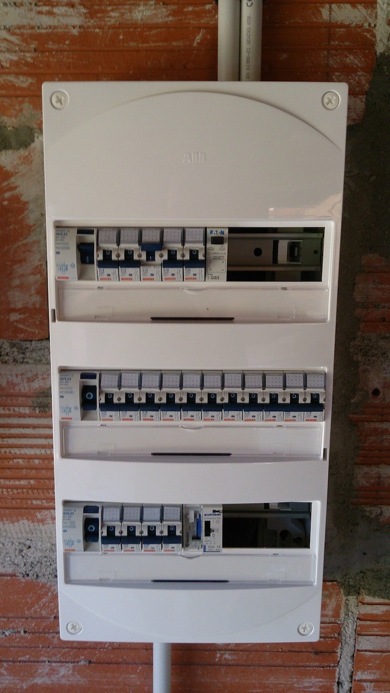 13-tableau-electrique-mis-en-conformite