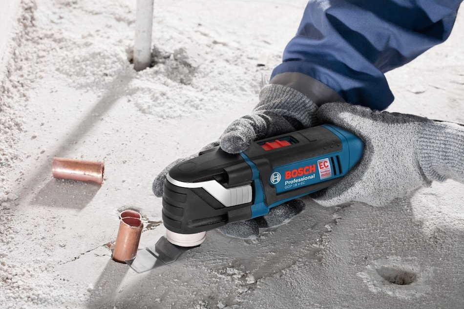 Bosch : Scie oscillante filaire GOP 300 SCC 