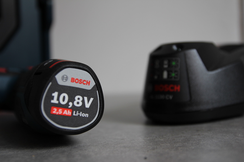 batterie 10,8V Bosch GWS Meuleuse