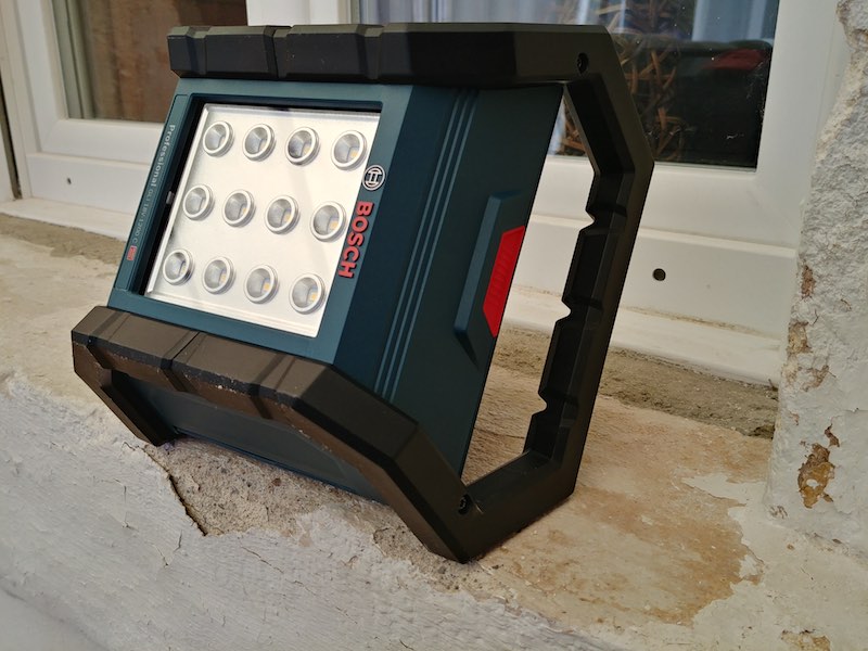 Projecteur Led Bosch position éclairage