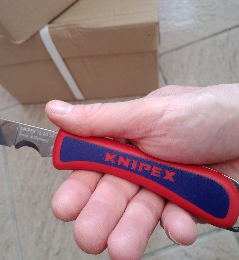 avis prise en main couteau d'électricien Knipex