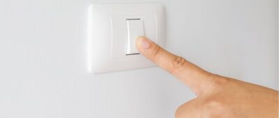Comment brancher un interrupteur va-et-vient ?