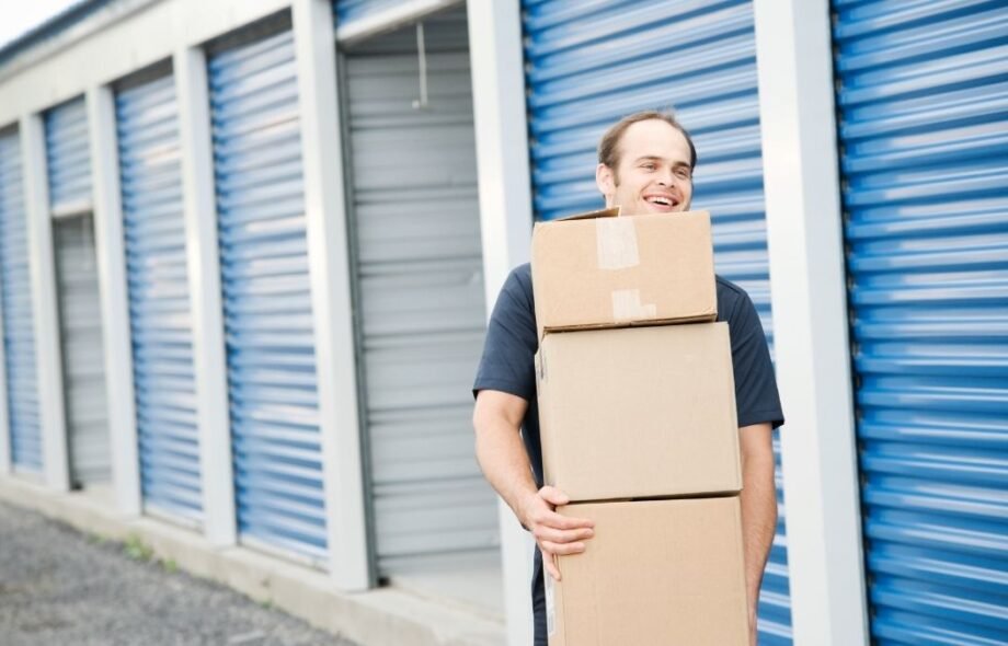 Garde-meuble à Lyon : comparatif des tarifs et centres de stockage