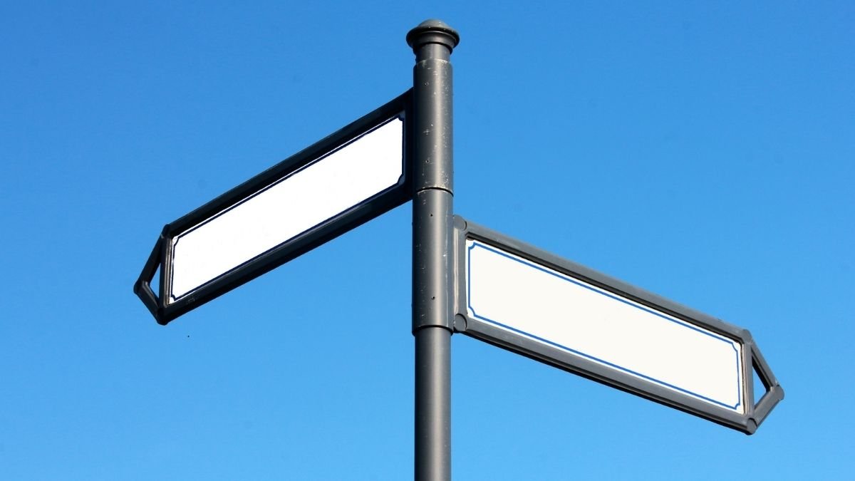 poteaux de signalisation