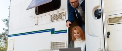 Panneau solaire sur camping-car, méthode et budget