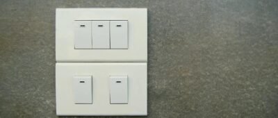 Schéma électrique du permutateur : commander une lumière depuis 3 points ou plus