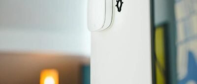 Interrupteur connecté sans neutre : 5 solutions qui fonctionnent